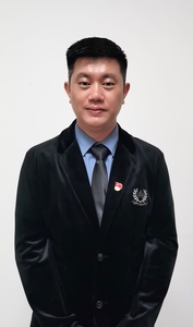 副会长朱建华
重庆独秀食品有限公司董事长